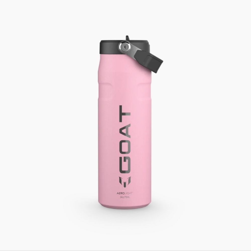 THE MESSI X STANLEY ICEFLOW FLIP STRAW 2.0 BOTTLE 24 OZ